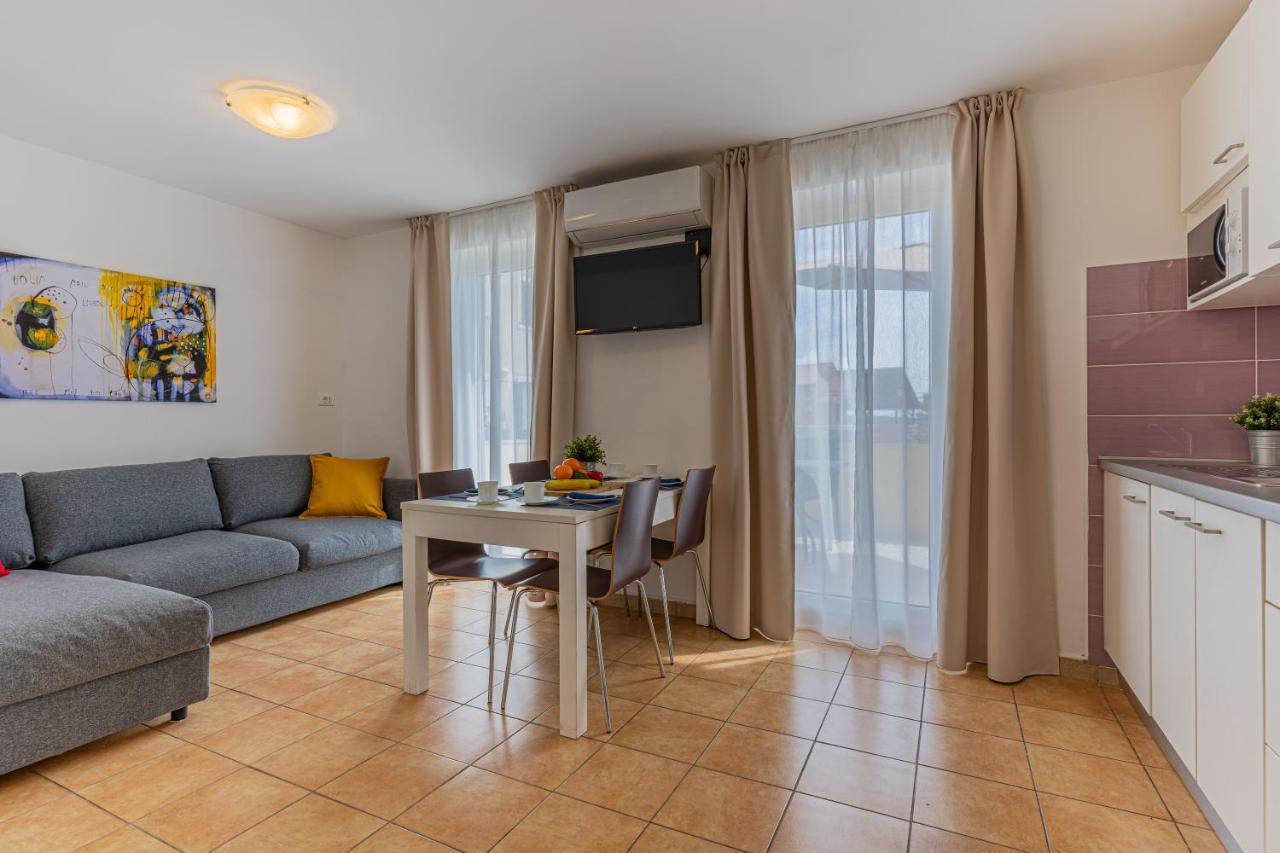 Apartments Dolac Nerezine Exterior foto